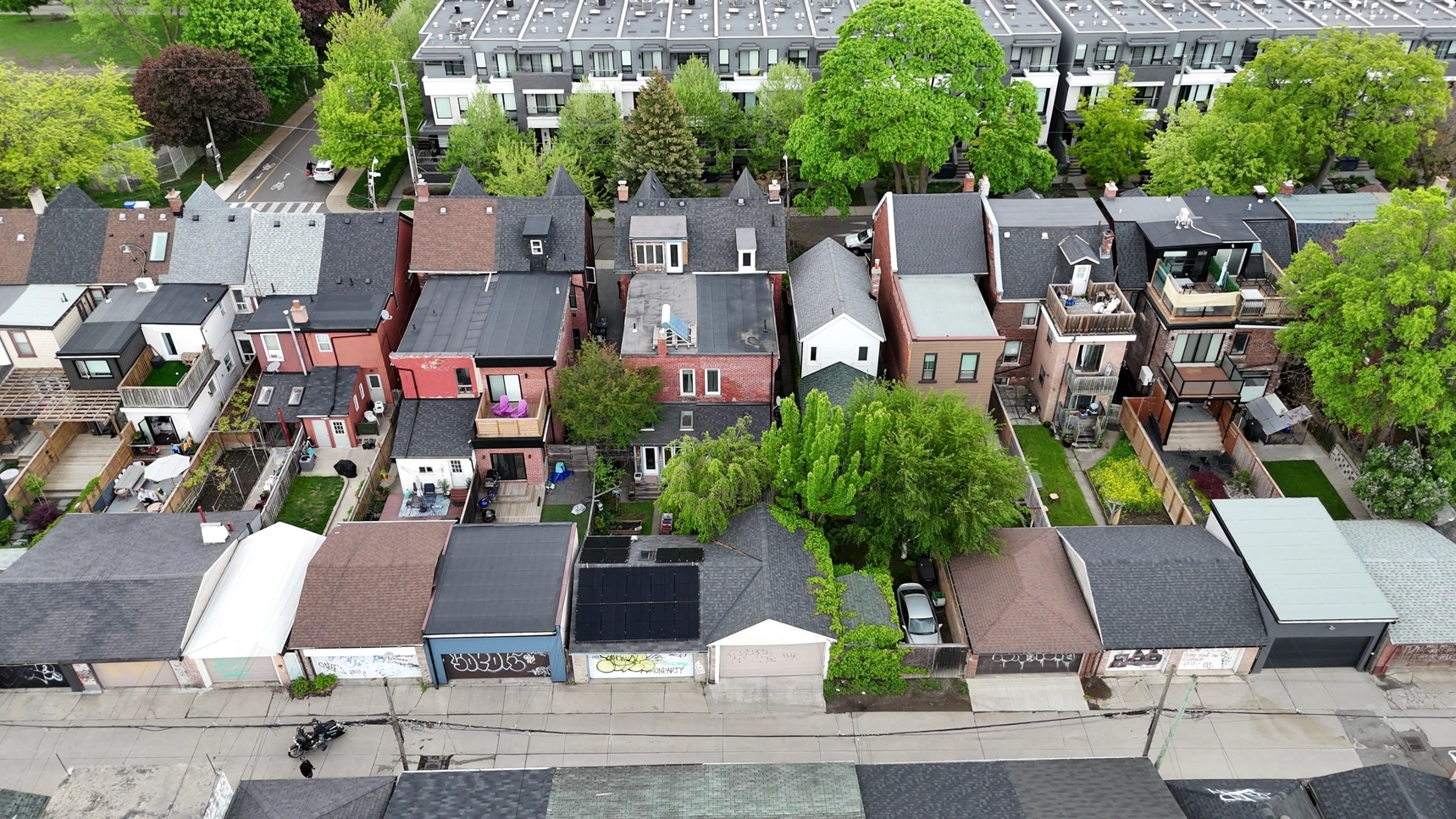 Timothy's solar installation - View 5