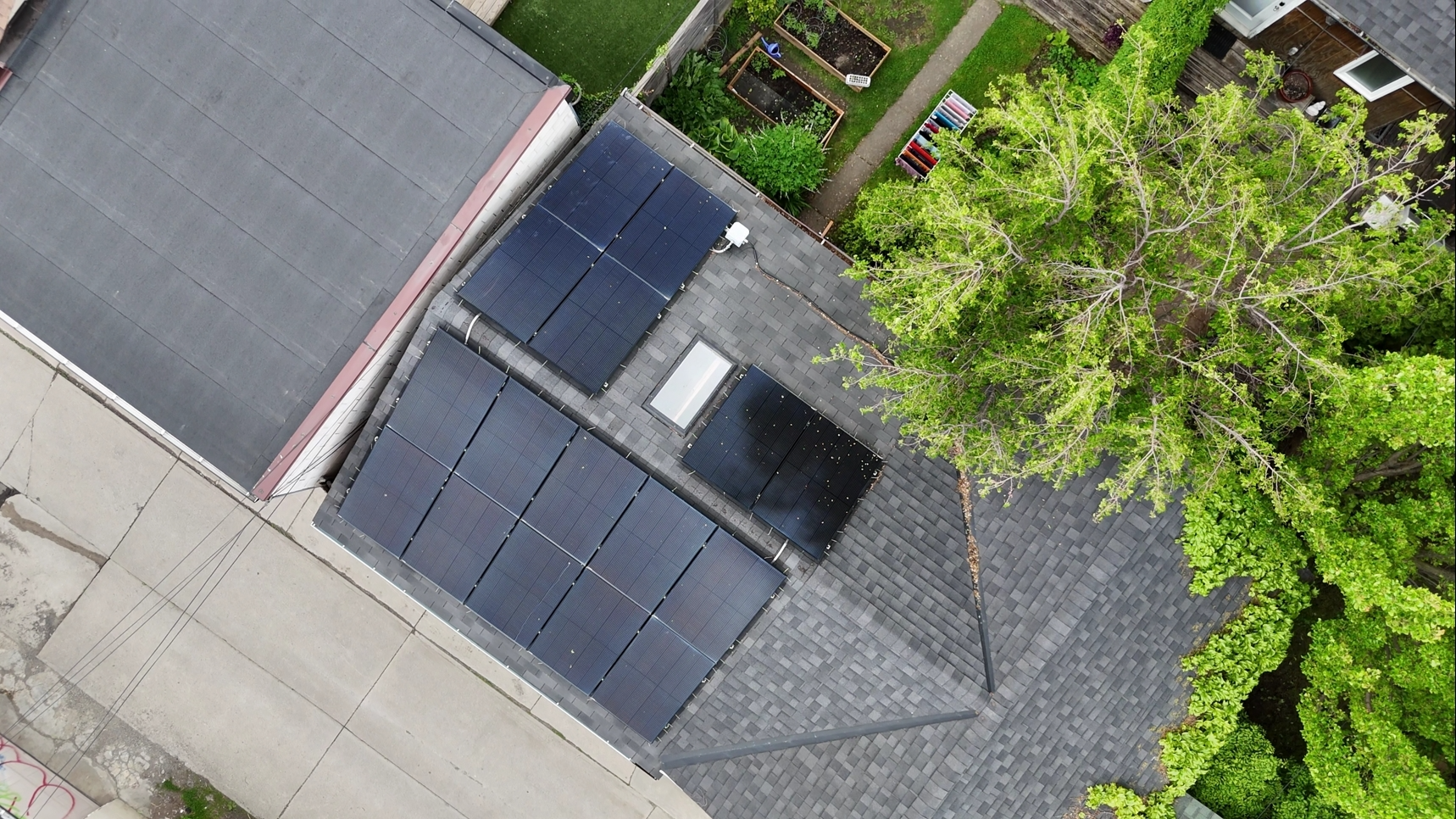 Timothy's solar installation - View 1