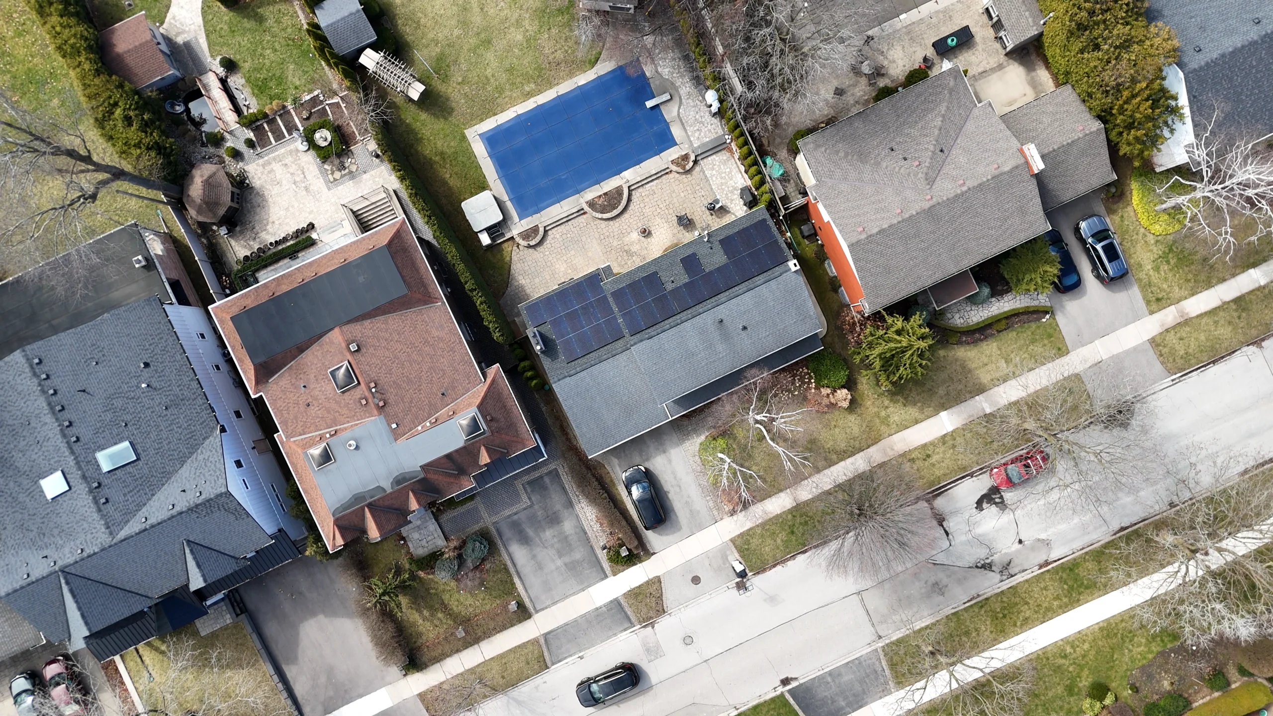 Wallace's solar installation - View 9