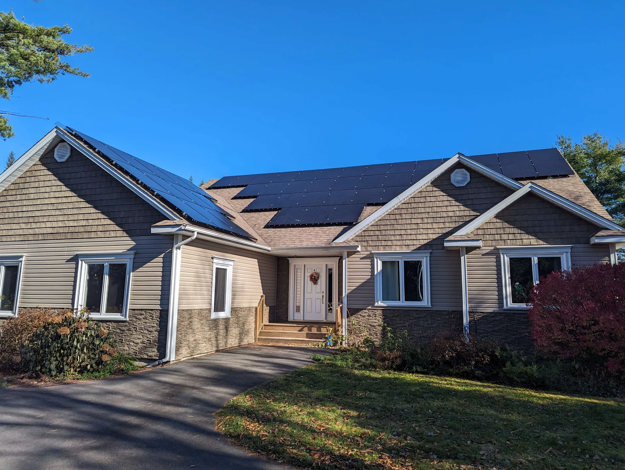 Xolar solar installation in Fredericton, NB, 19.04 kW