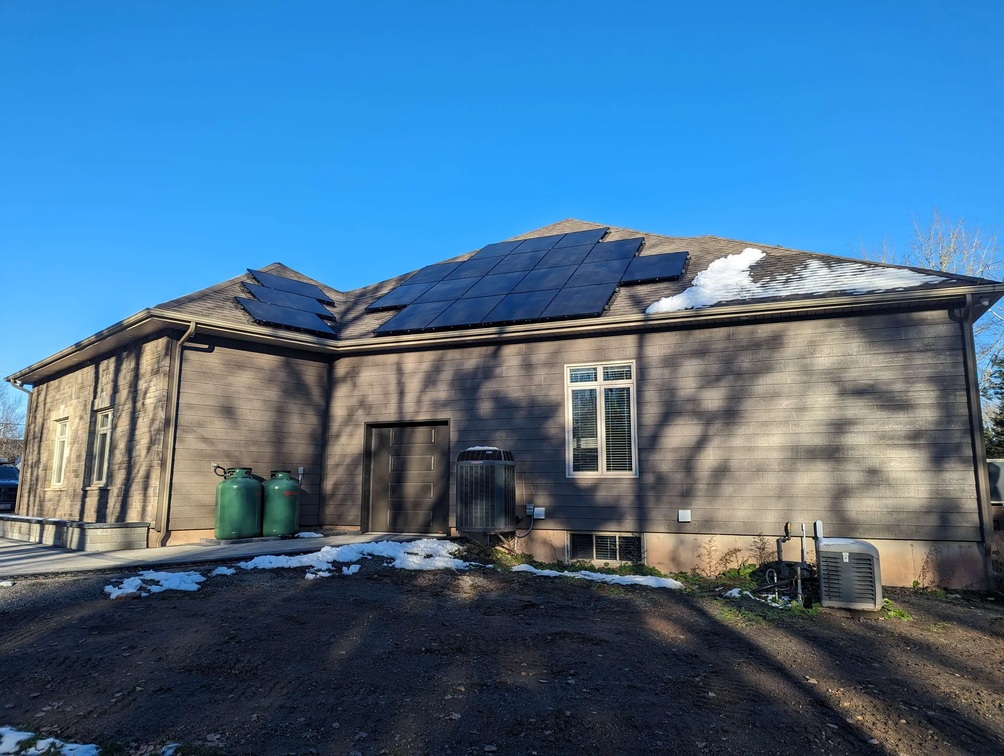 Xolar solar installation in New Brunswick, 15.8 kW
