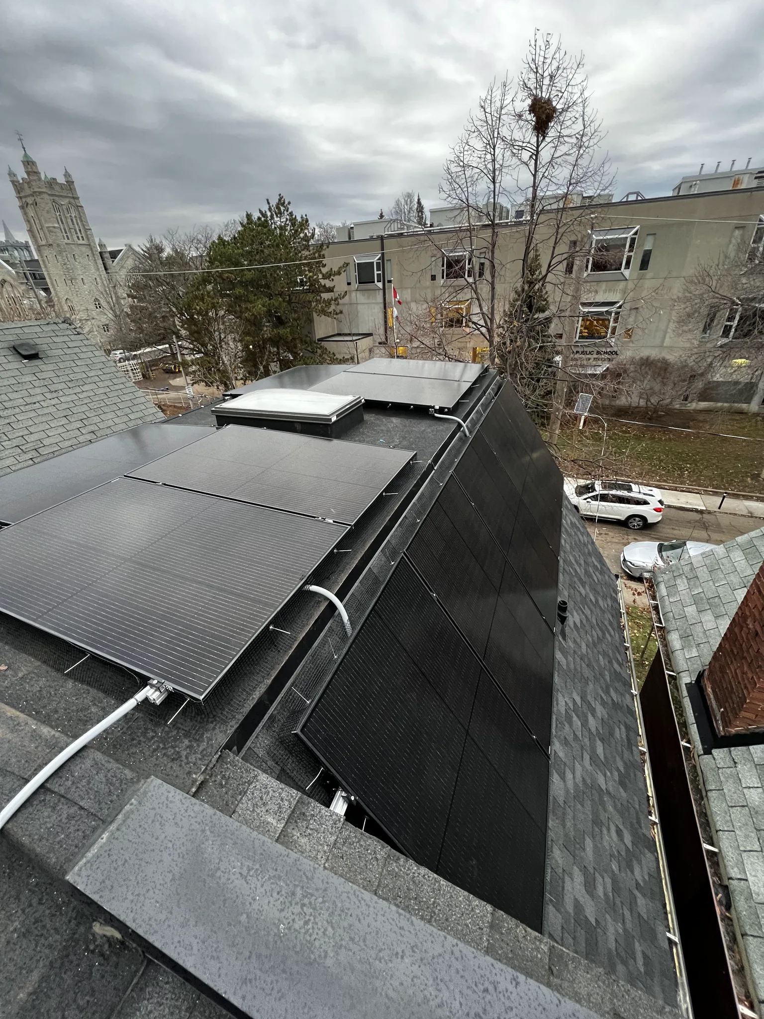 Solar panel array on a Toronto home